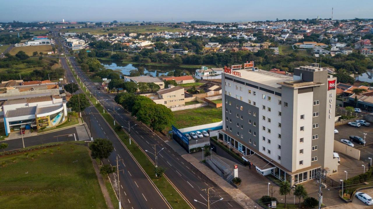 Ibis Ourinhos Hotel Exterior photo