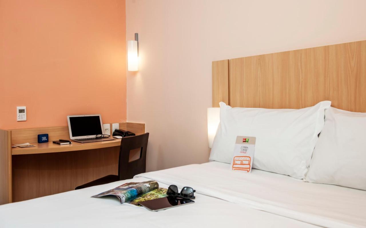 Ibis Ourinhos Hotel Exterior photo