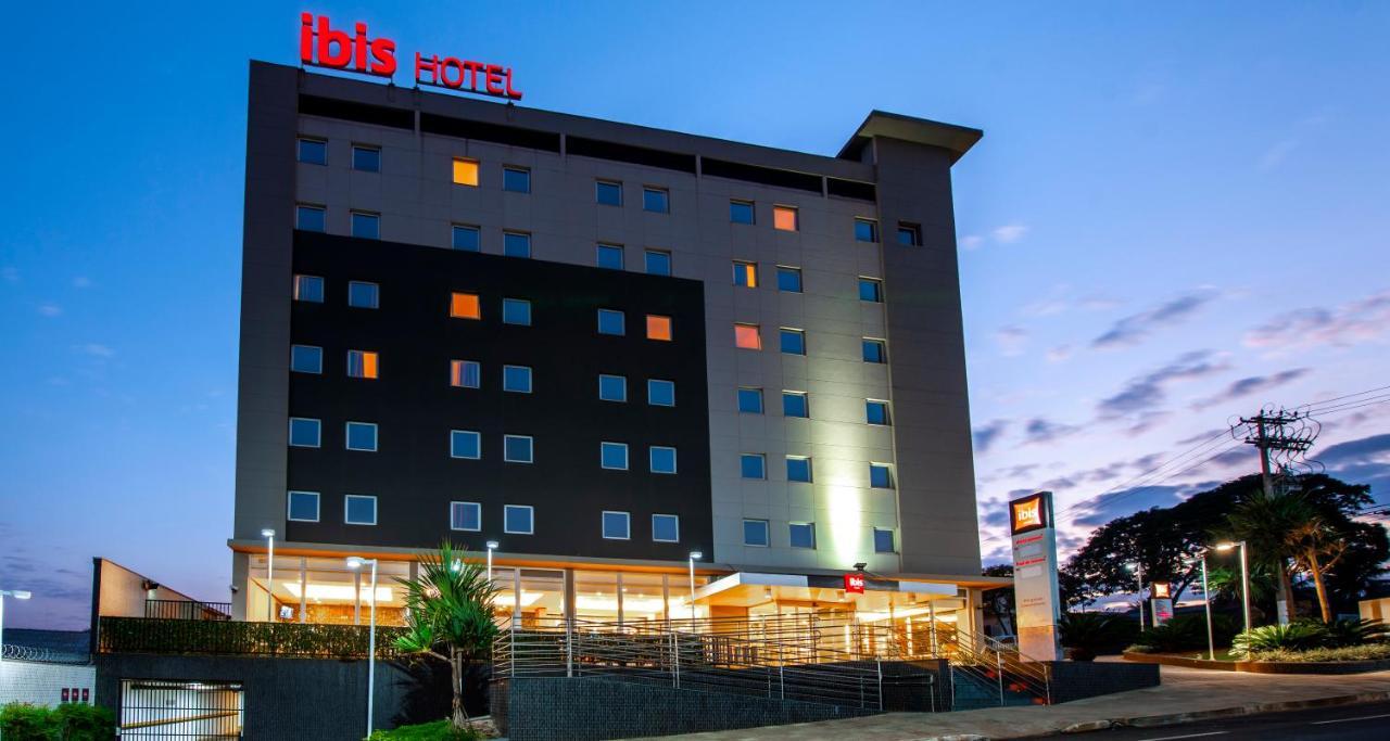 Ibis Ourinhos Hotel Exterior photo
